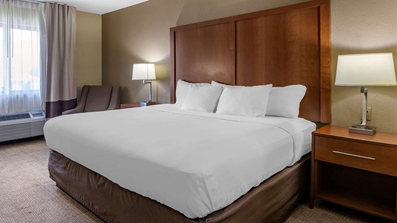 Photo of Bedroom in Quad Cities