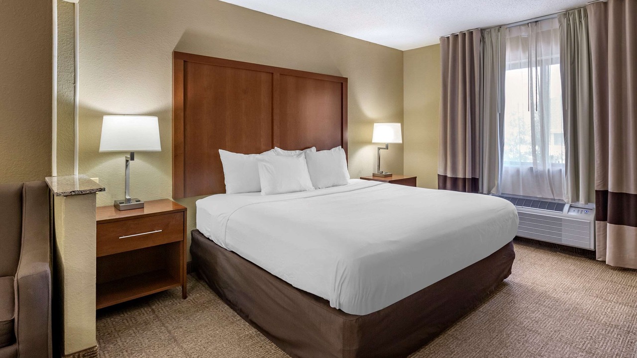 Photo of Bedroom in Quad Cities