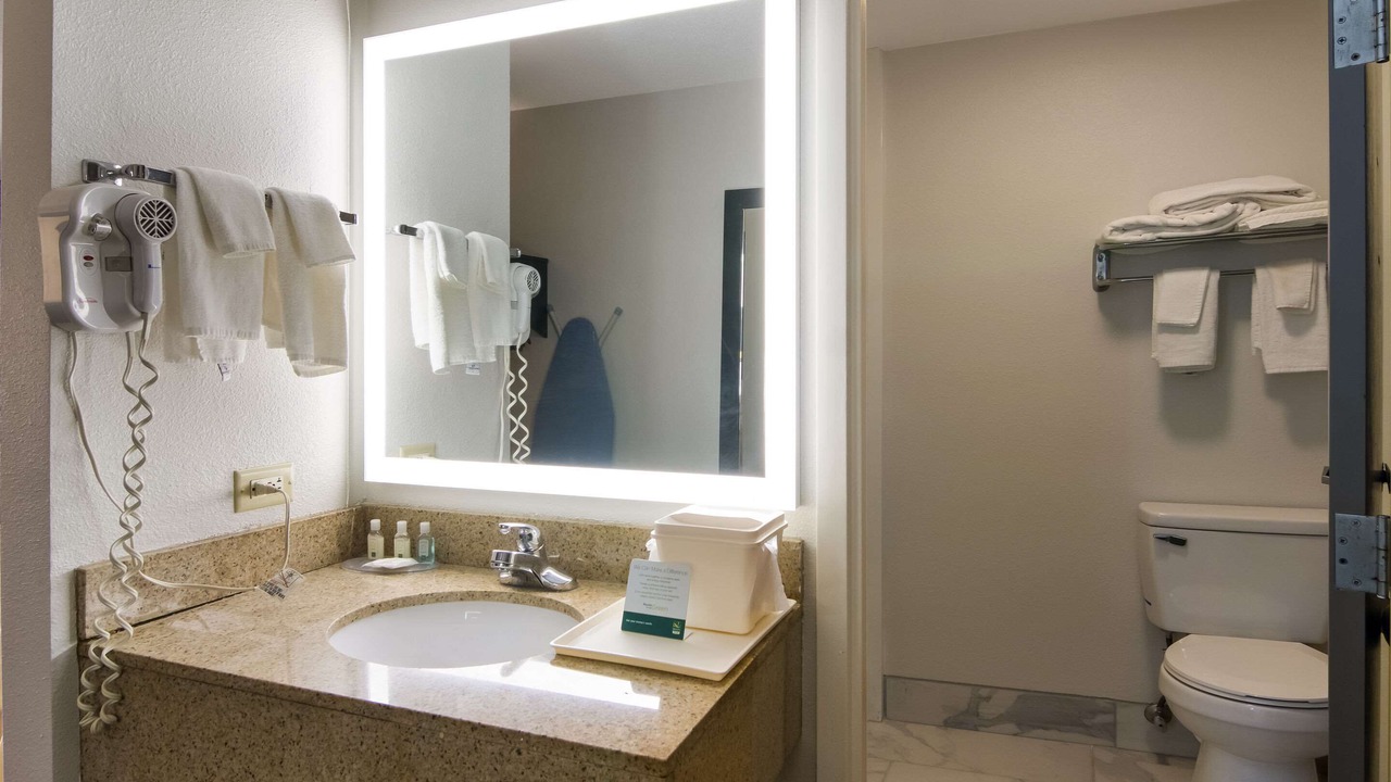 Photo of Bedroom in Fox Valley