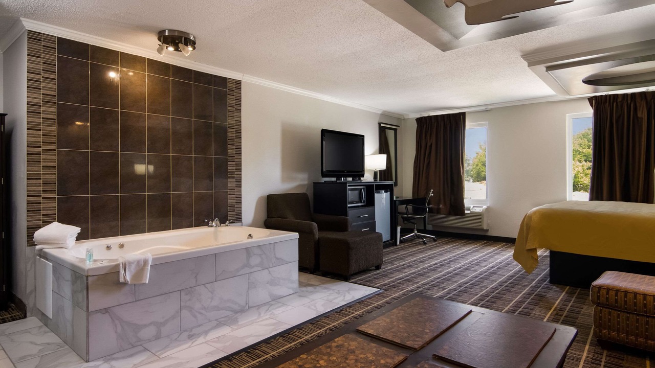 Photo of Bedroom in Fox Valley