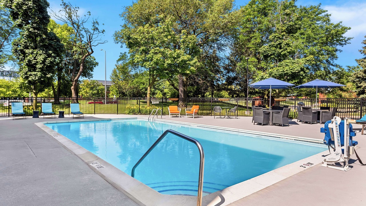 Photo of Outdoor in Naperville