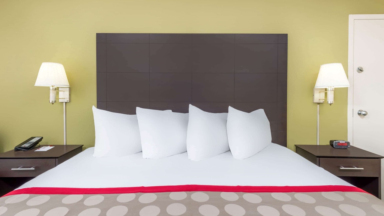 Photo of Bedroom in Vandalia