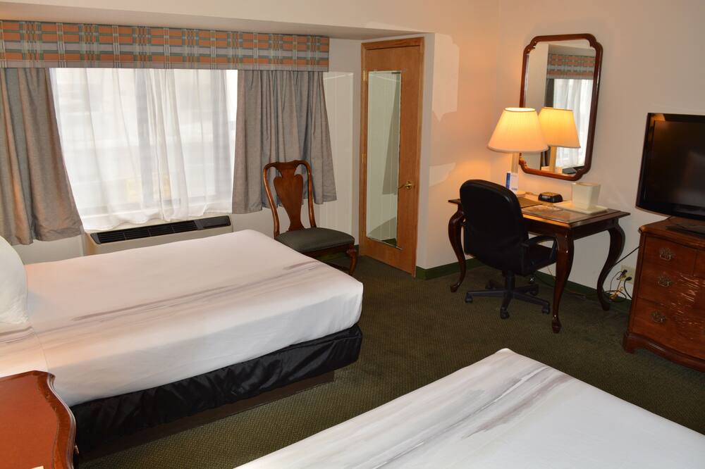 Photo of Bedroom in Indian Village