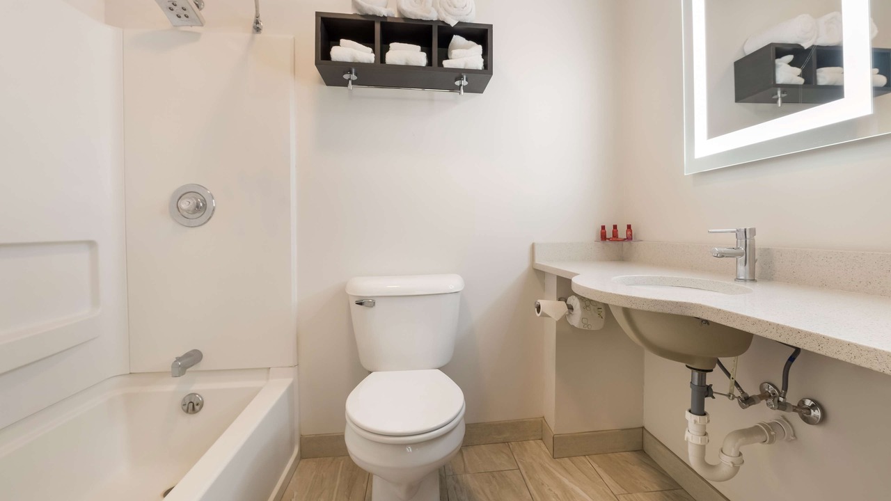 Photo of Bathroom in Thomson