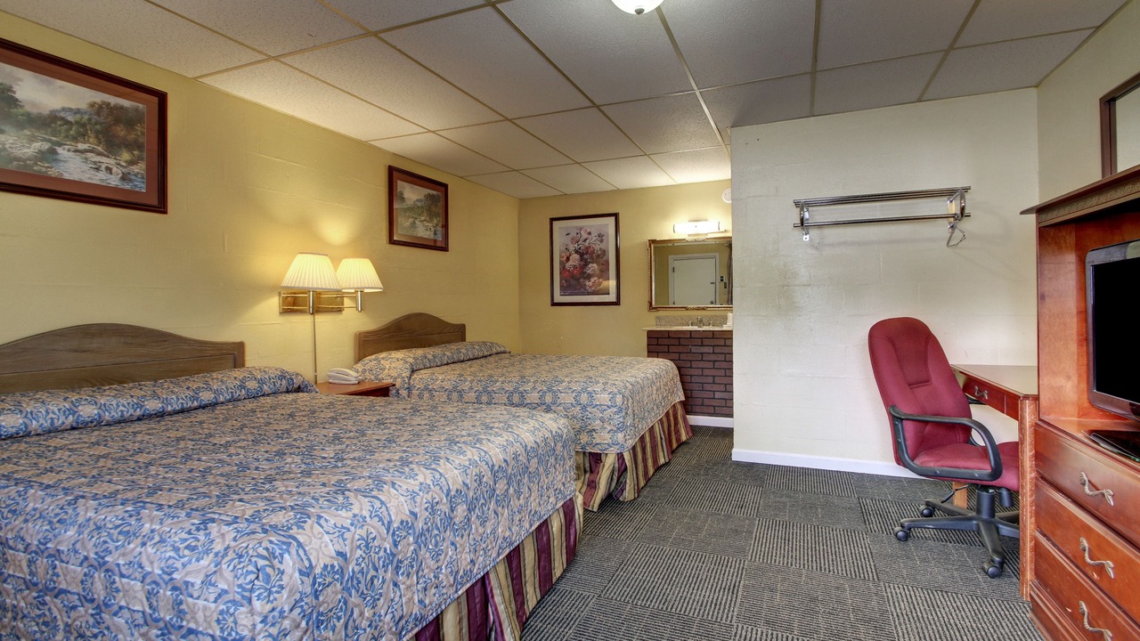 Photo of Bedroom in Macomb