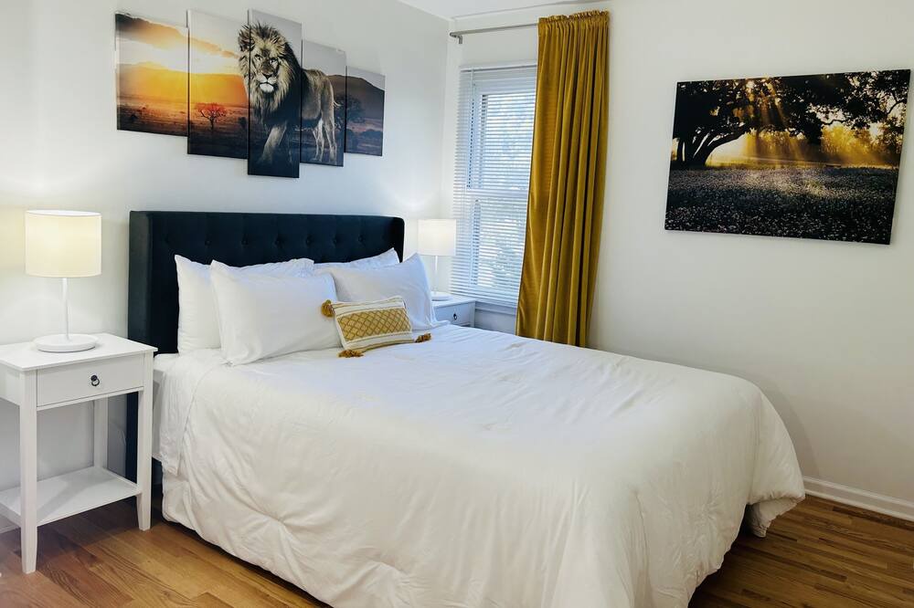 Photo of Bedroom in Willowbrook