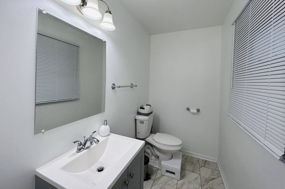 Photo of Bathroom in Willowbrook