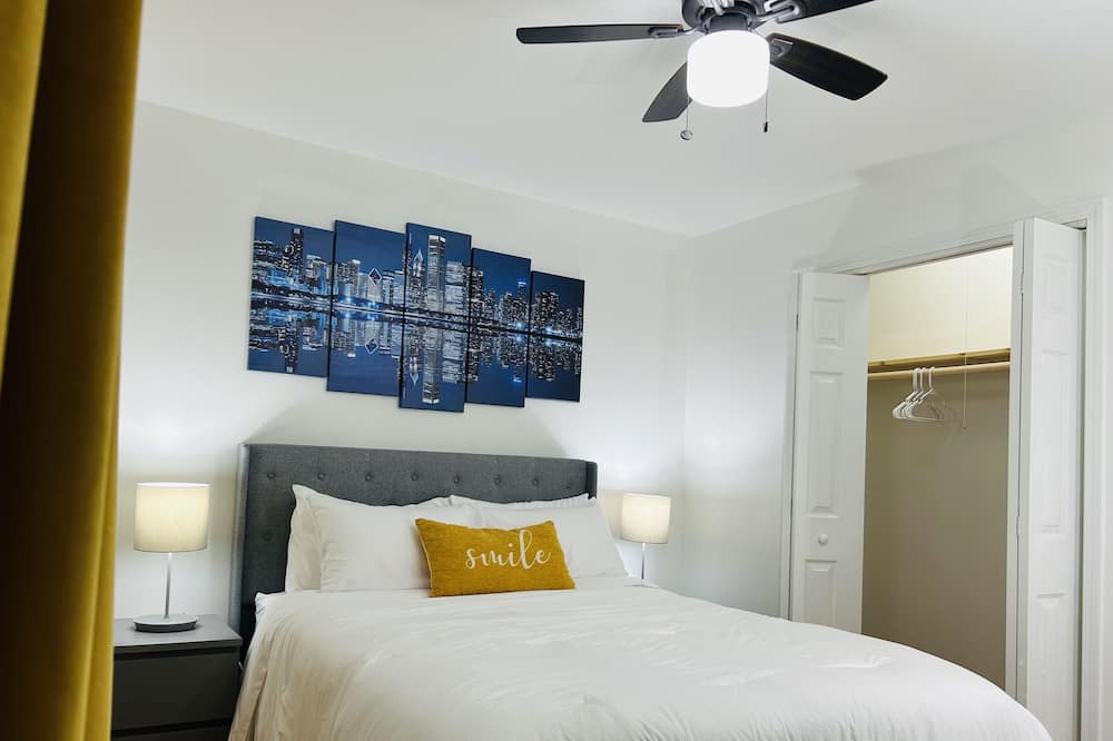Photo of Bedroom in Willowbrook