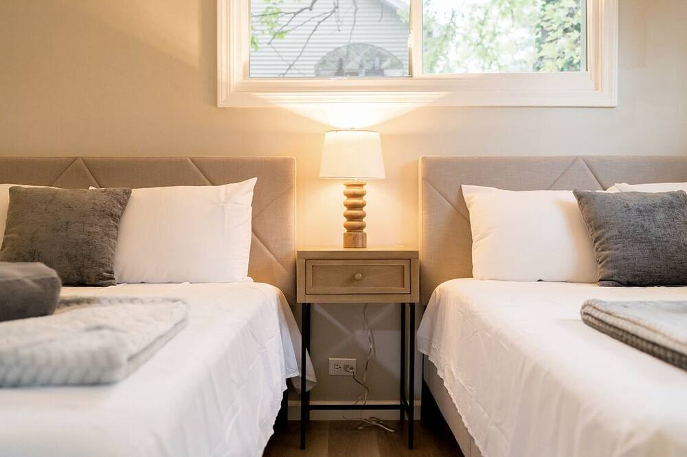 Photo of Bedroom in Wheaton