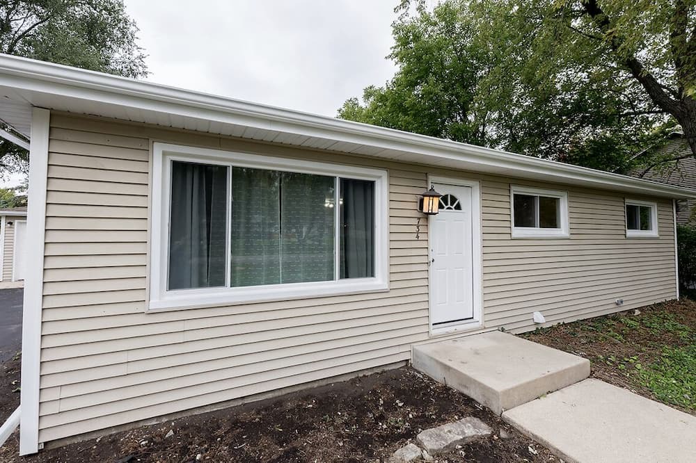 Photo of Outdoor in Wheaton
