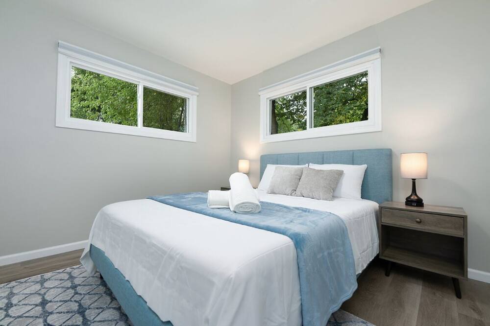 Photo of Bedroom in Wheaton