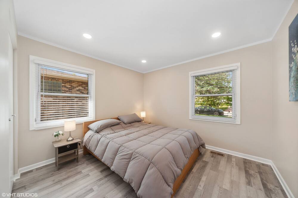 Photo of Bedroom in Schaumburg
