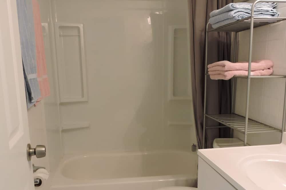 Photo of Bathroom in Village of Lakewood