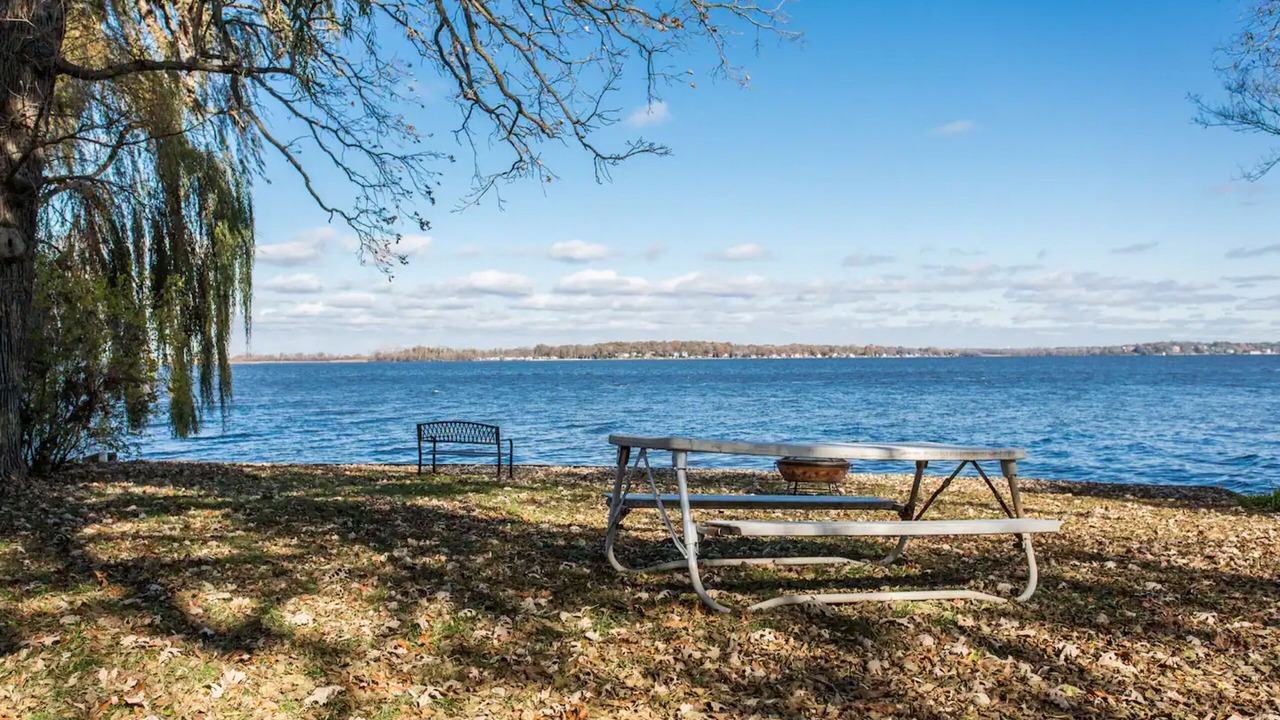 Photo of Outdoor in Fox Lake