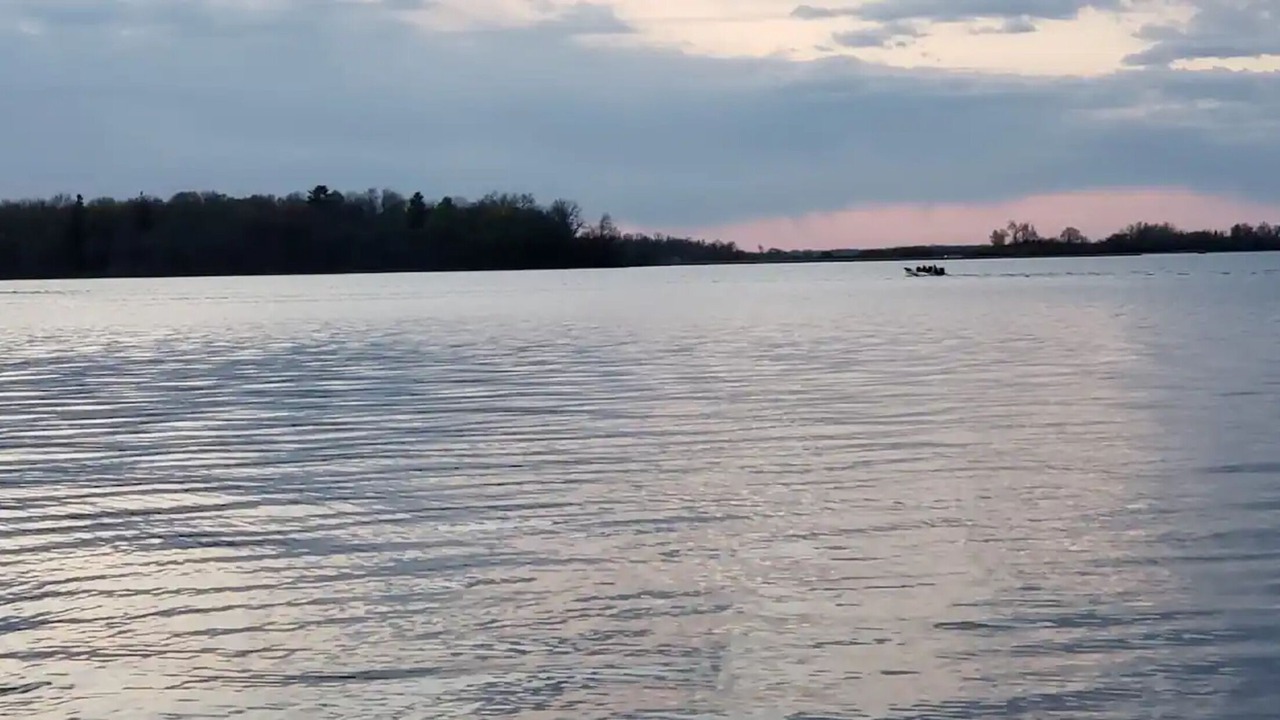Photo of Others in Fox Lake