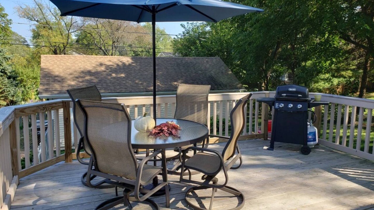 Photo of Outdoor in Oakwood Hills