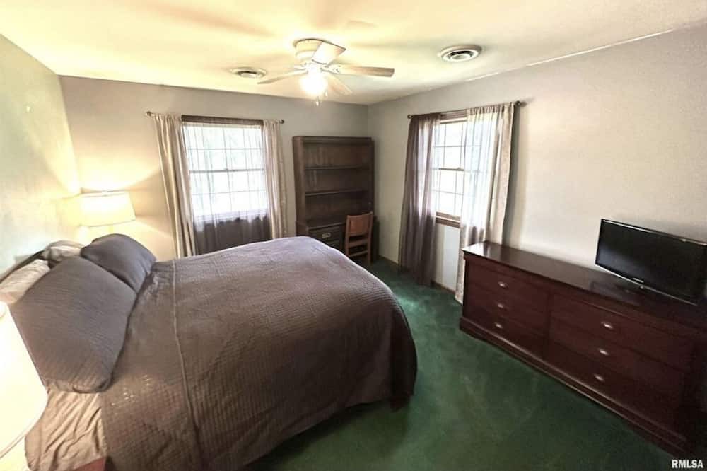 Photo of Bedroom in Centralia