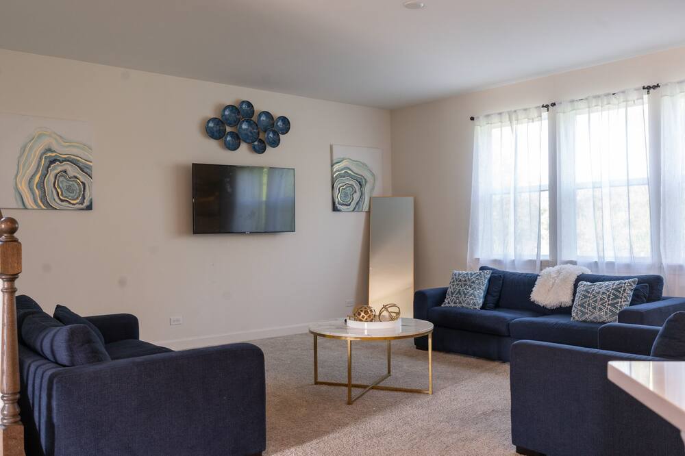 Photo of Livingroom in Lakemoor