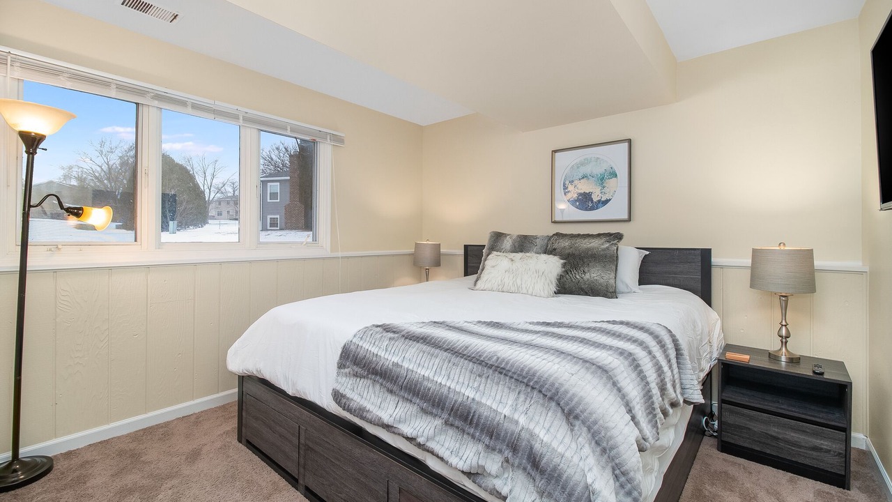 Photo of Bedroom in Aurora