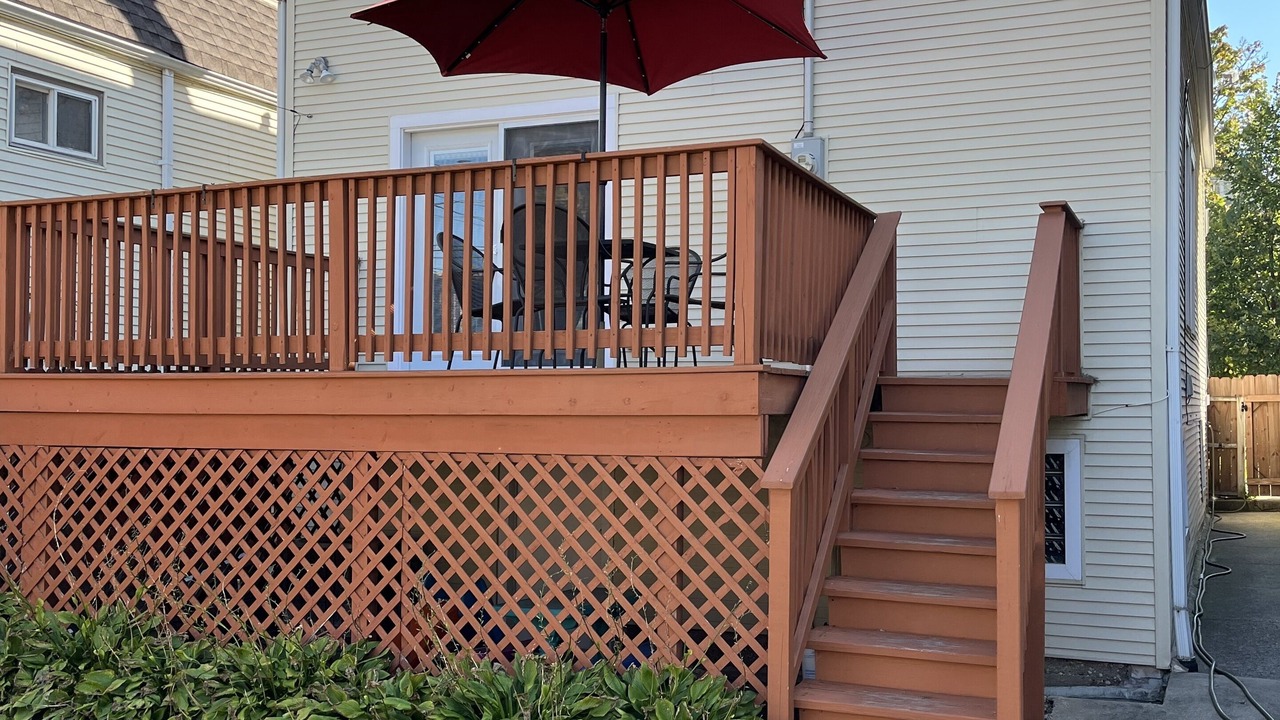 Photo of Outdoor in Irving Park East