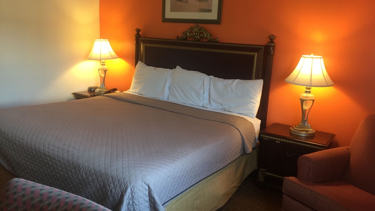 Photo of Bedroom in Urbana