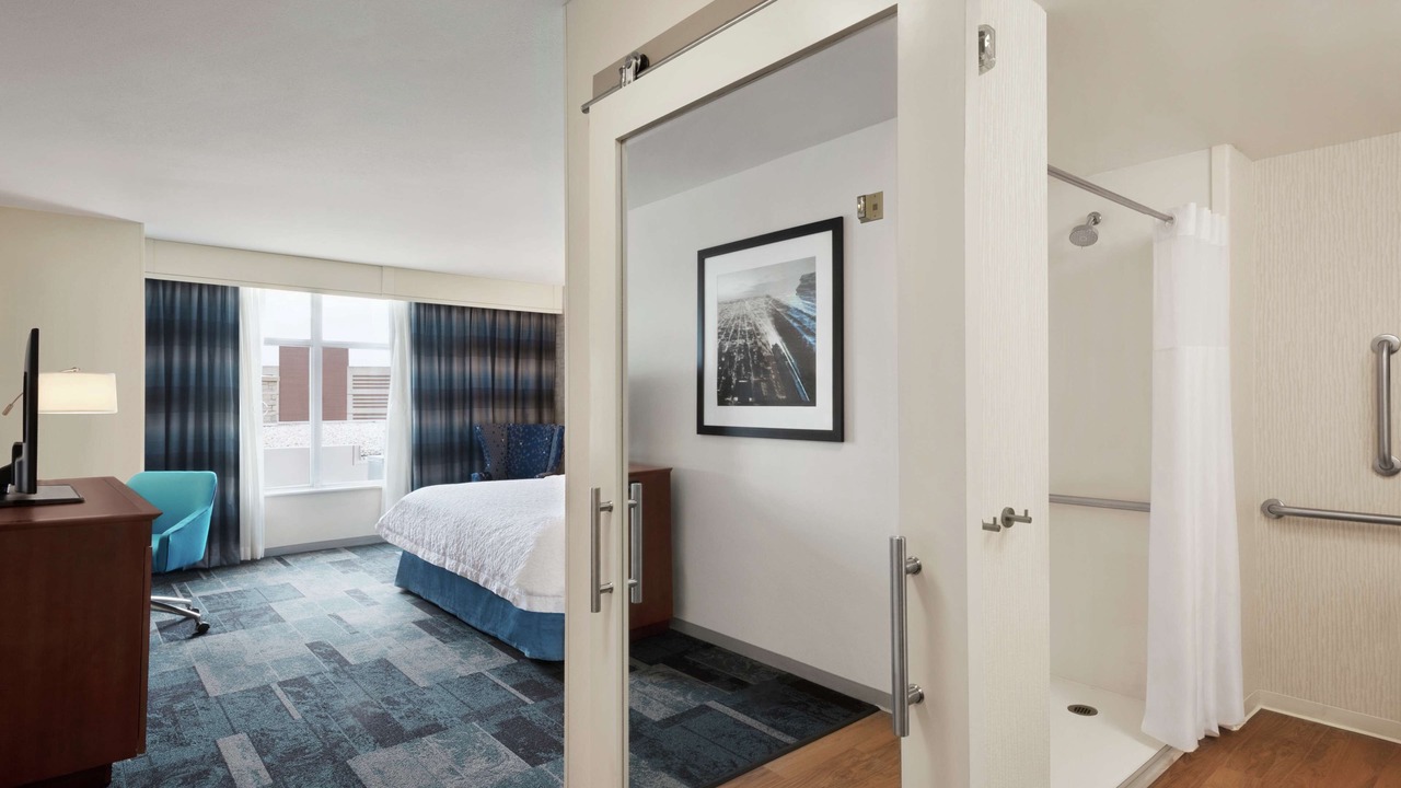 Photo of Bedroom in Rosemont