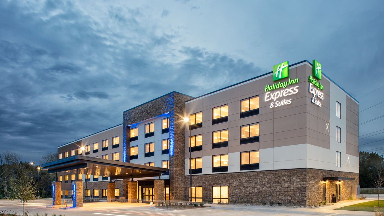Photo of Buildings in Peoria