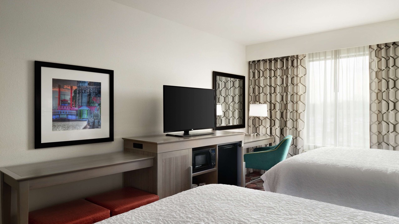 Photo of Bedroom in Alton