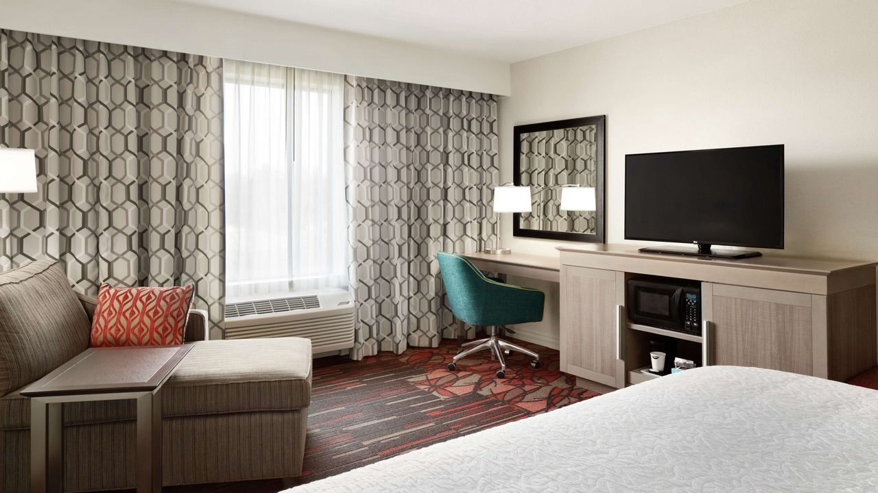 Photo of Bedroom in Alton