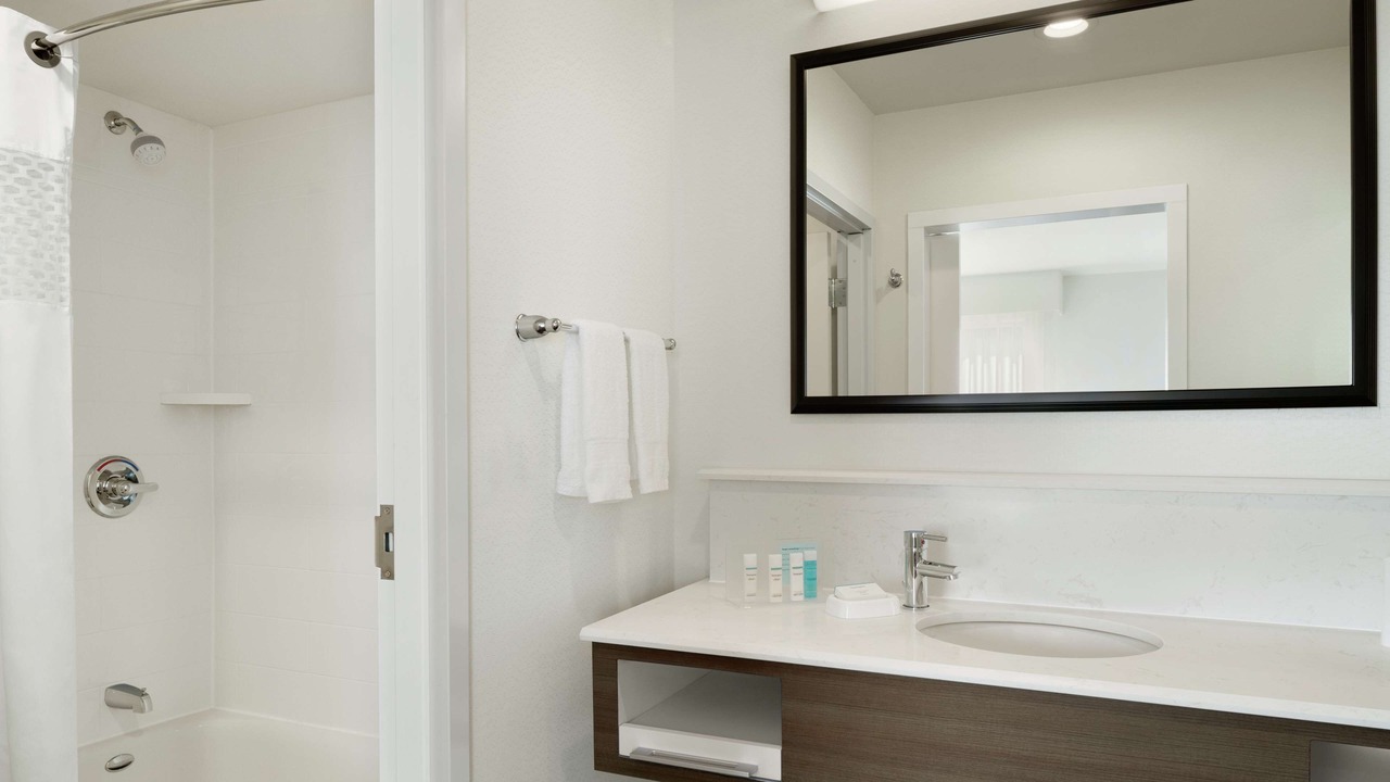 Photo of Bathroom in Alton