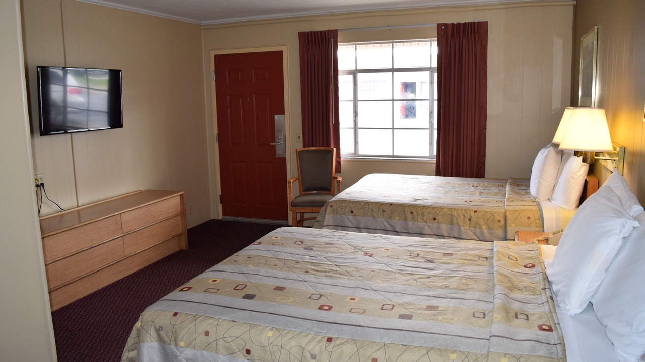 Photo of Bedroom in Taylorville