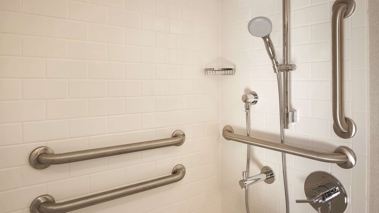 Photo of Bathroom in West Loop Gate