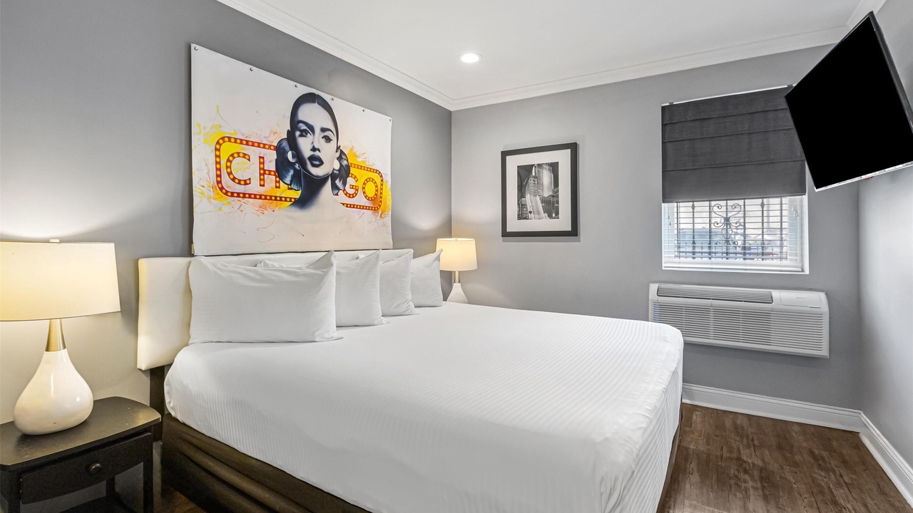 Photo of Bedroom in Near West Side