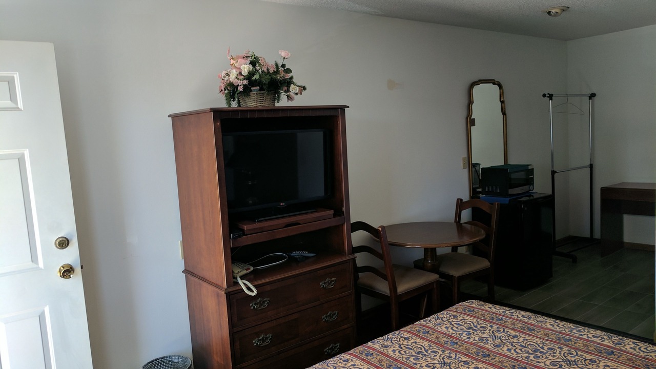 Photo of Bedroom in Rock Falls