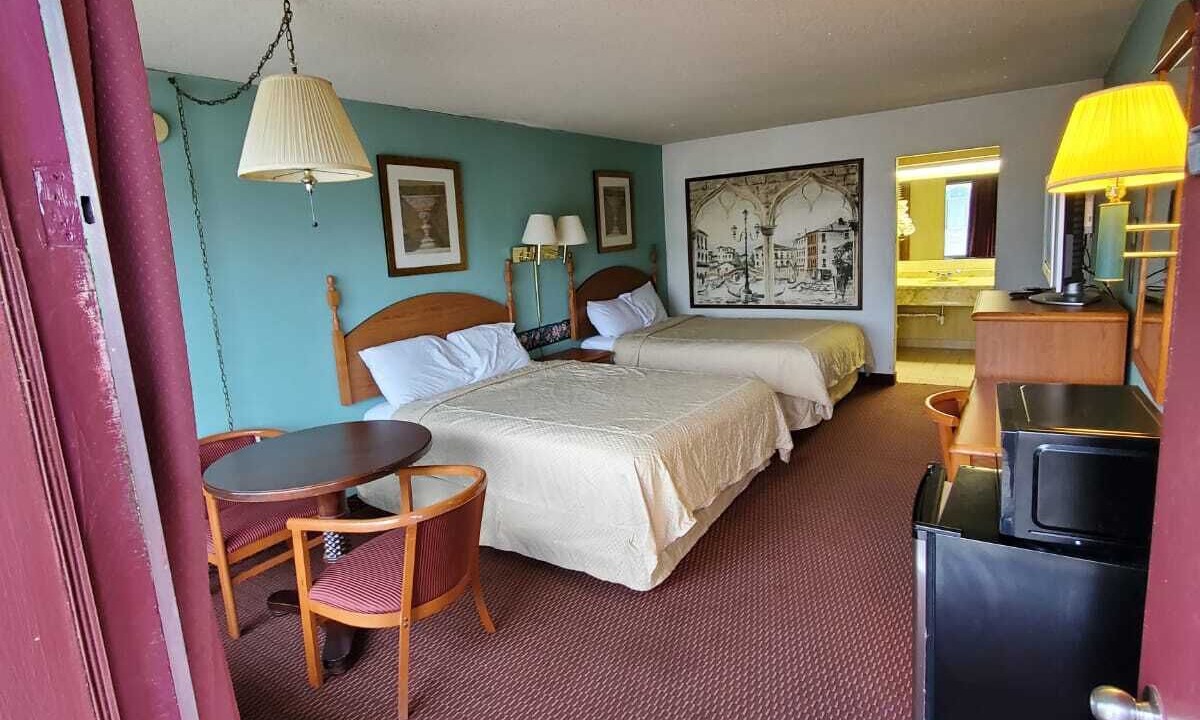 Photo of Bedroom in West Frankfort