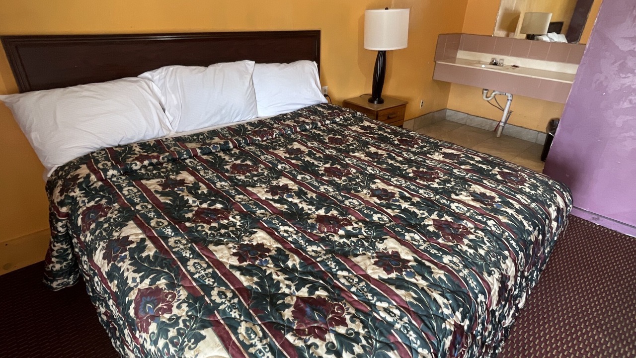 Photo of Bedroom in Du Quoin