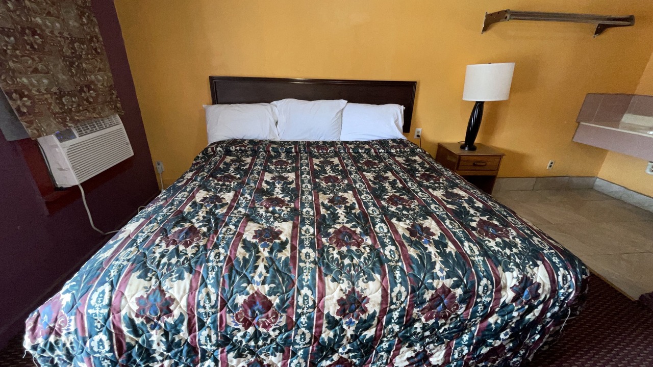 Photo of Bedroom in Du Quoin