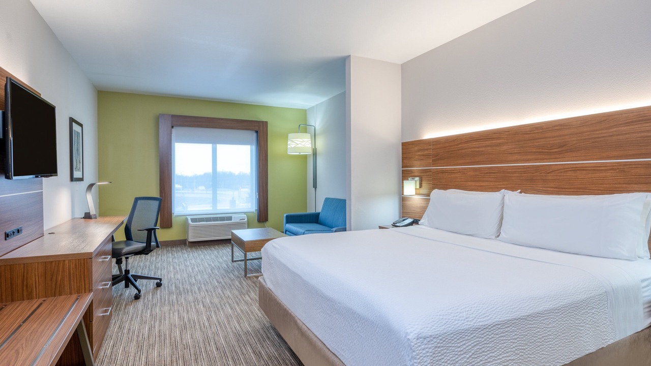 Photo of Bedroom in Troy