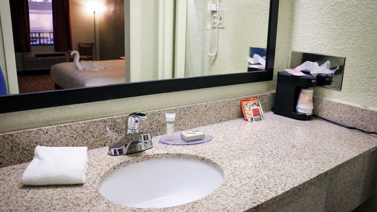 Photo of Bedroom in Mattoon
