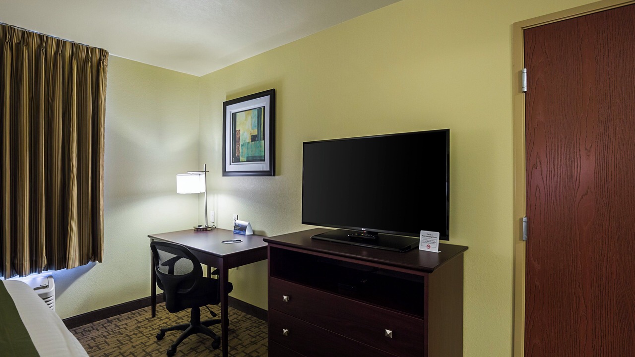 Photo of Bedroom in Altamont