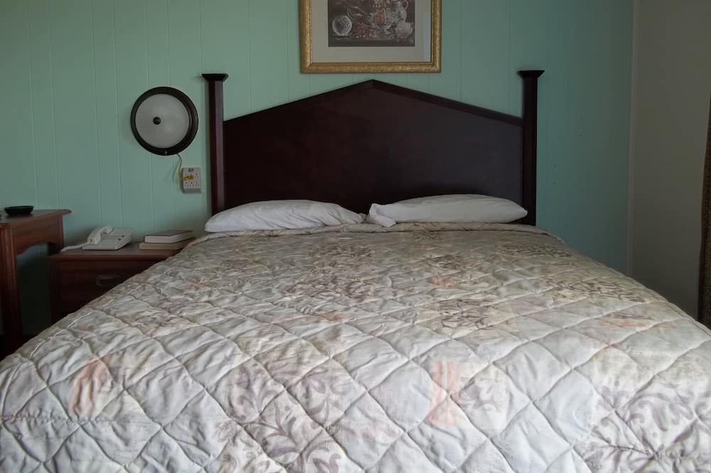 Photo of Bedroom in Altamont