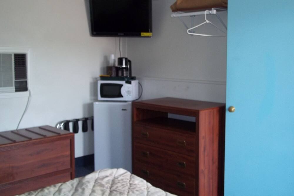 Photo of Bedroom in Altamont