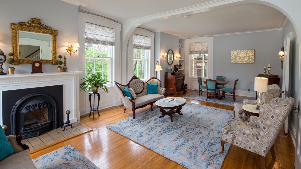 Photo of Livingroom in Galena