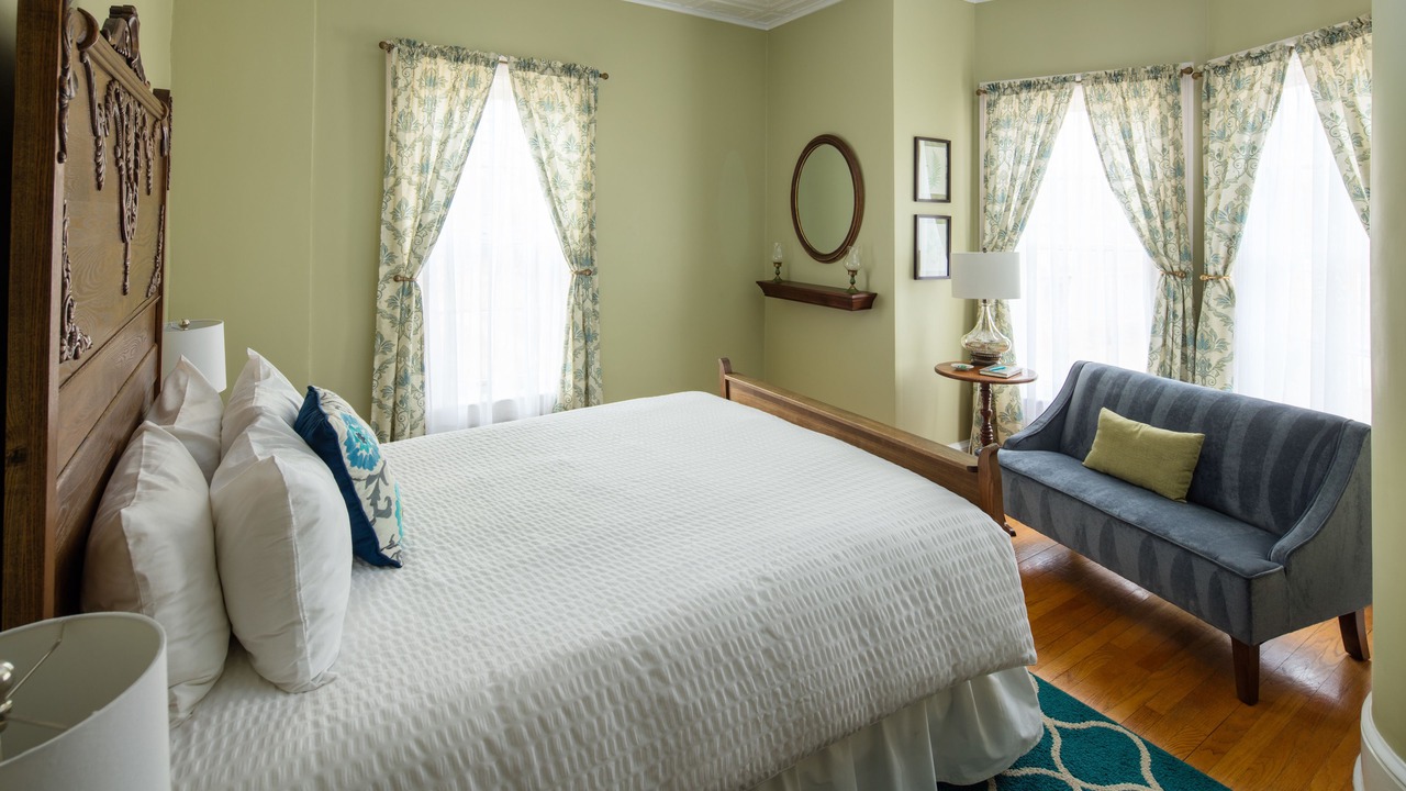 Photo of Bedroom in Galena