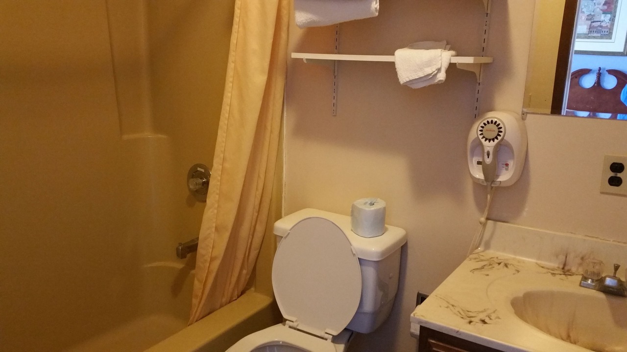 Photo of Bathroom in Shelbyville