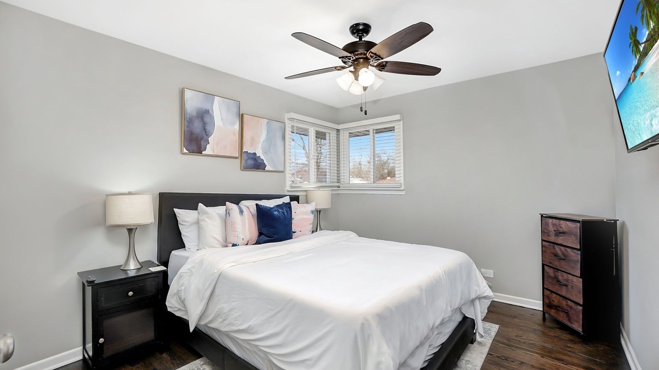 Photo of Bedroom in Homewood