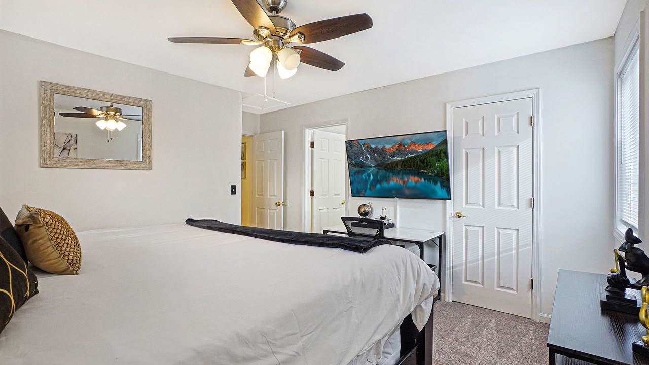 Photo of Bedroom in Fox Valley