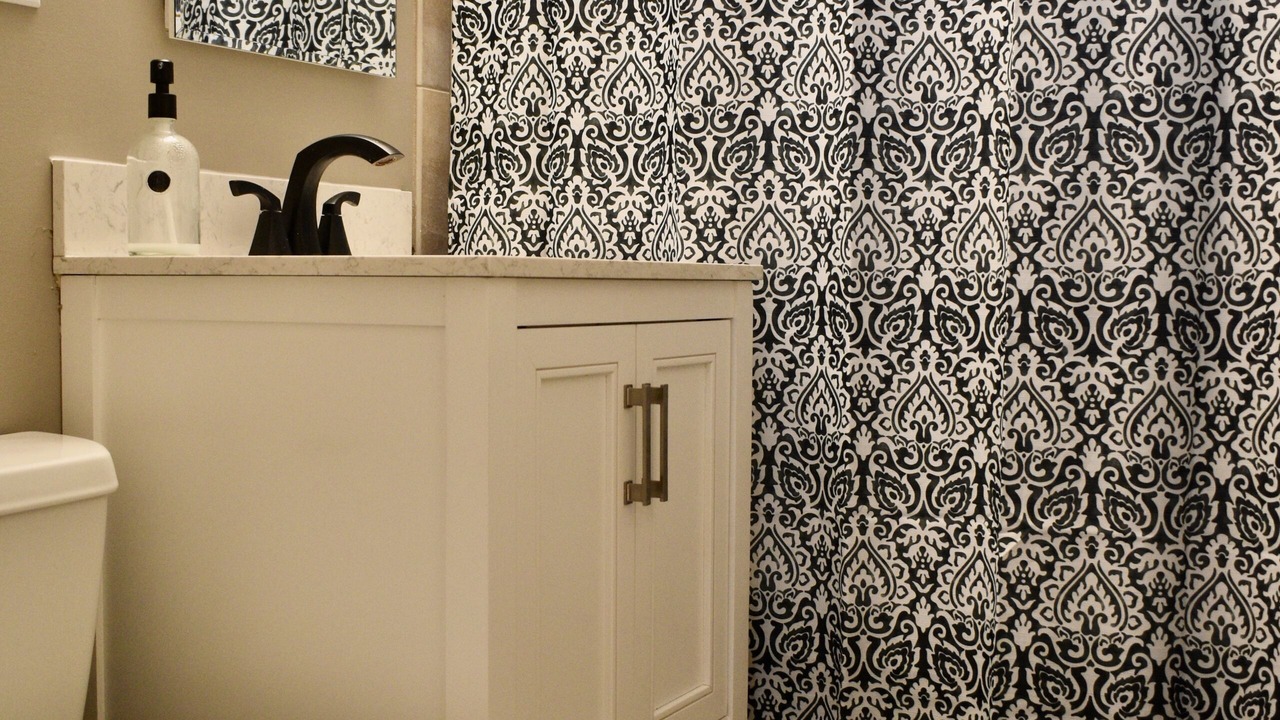 Photo of Bathroom in Fox Valley
