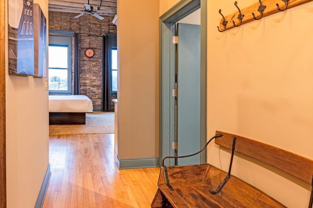 Photo of Bedroom in West Dundee