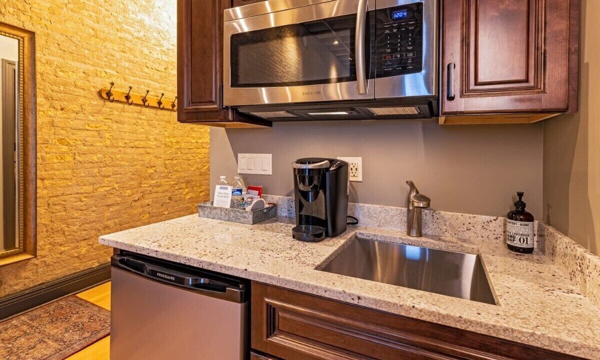 Photo of Kitchen in West Dundee